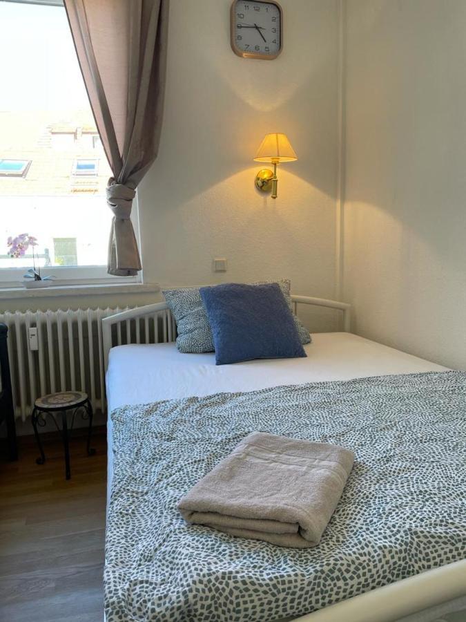 Apartment In Der Innenstadt เกิตทิงเงน ภายนอก รูปภาพ