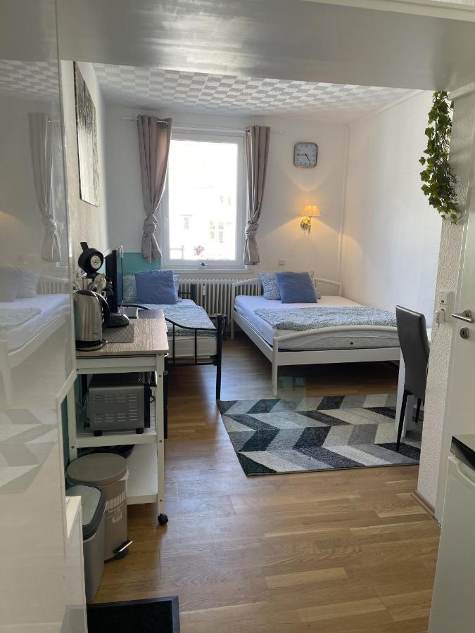 Apartment In Der Innenstadt เกิตทิงเงน ภายนอก รูปภาพ